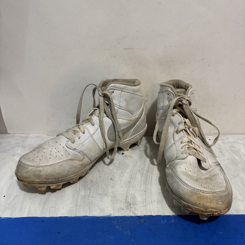 Nike Air Jordan 1 Mid TD Mens Size 13 White Football Cleats FJ6805-100